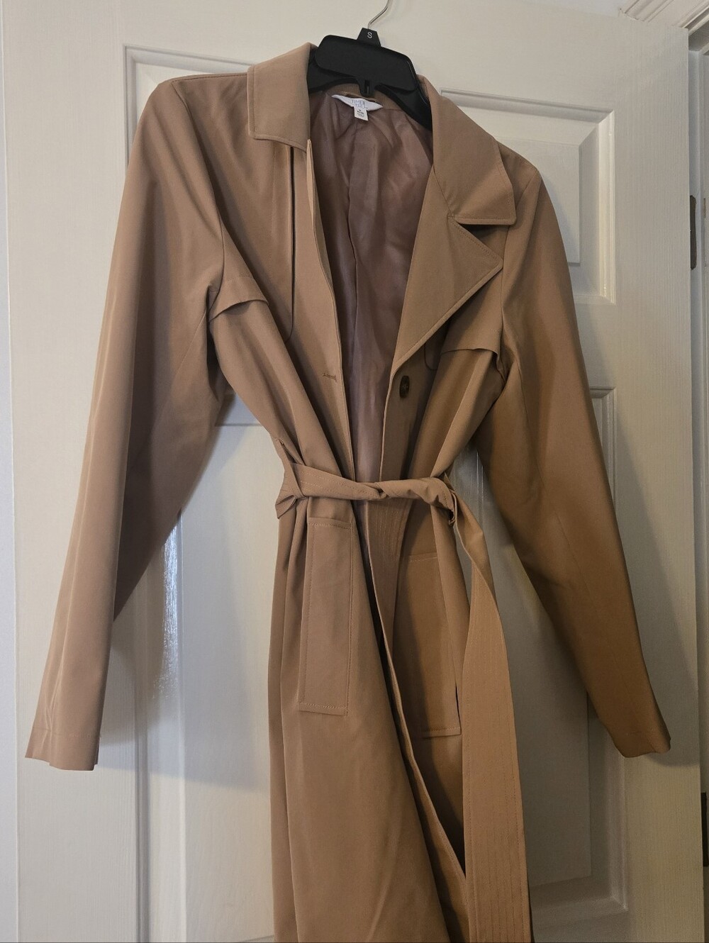 Women’s Tan Trench Coat with Belt - Picture 1 of 2